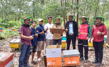 PT SRL Salurkan Bantuan untuk Pendidikan, Ekonomi, dan Keagamaan di Inhil