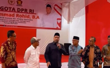 Muhammad Rohid, B.A. Tunjukkan Kerja Nyata di Kampar: Puluhan Desa Kini Teraliri Listrik