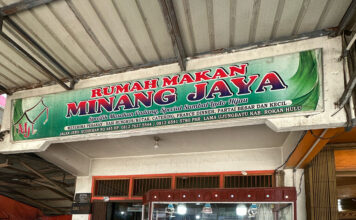 RUMAH MAKAN MINANG JAYA, LEGENDA KULINER PADANG DI UJUNG BATU